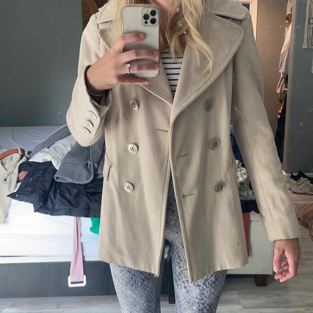 Kenneth Cole coat tan / champagne size 2